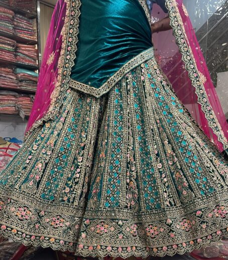 Lehenga SG24BL89T