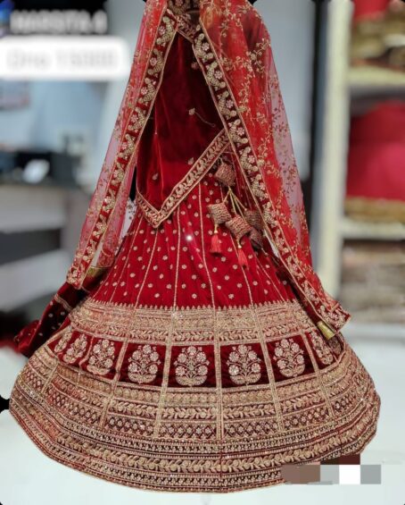 Lehenga SG15BL50F